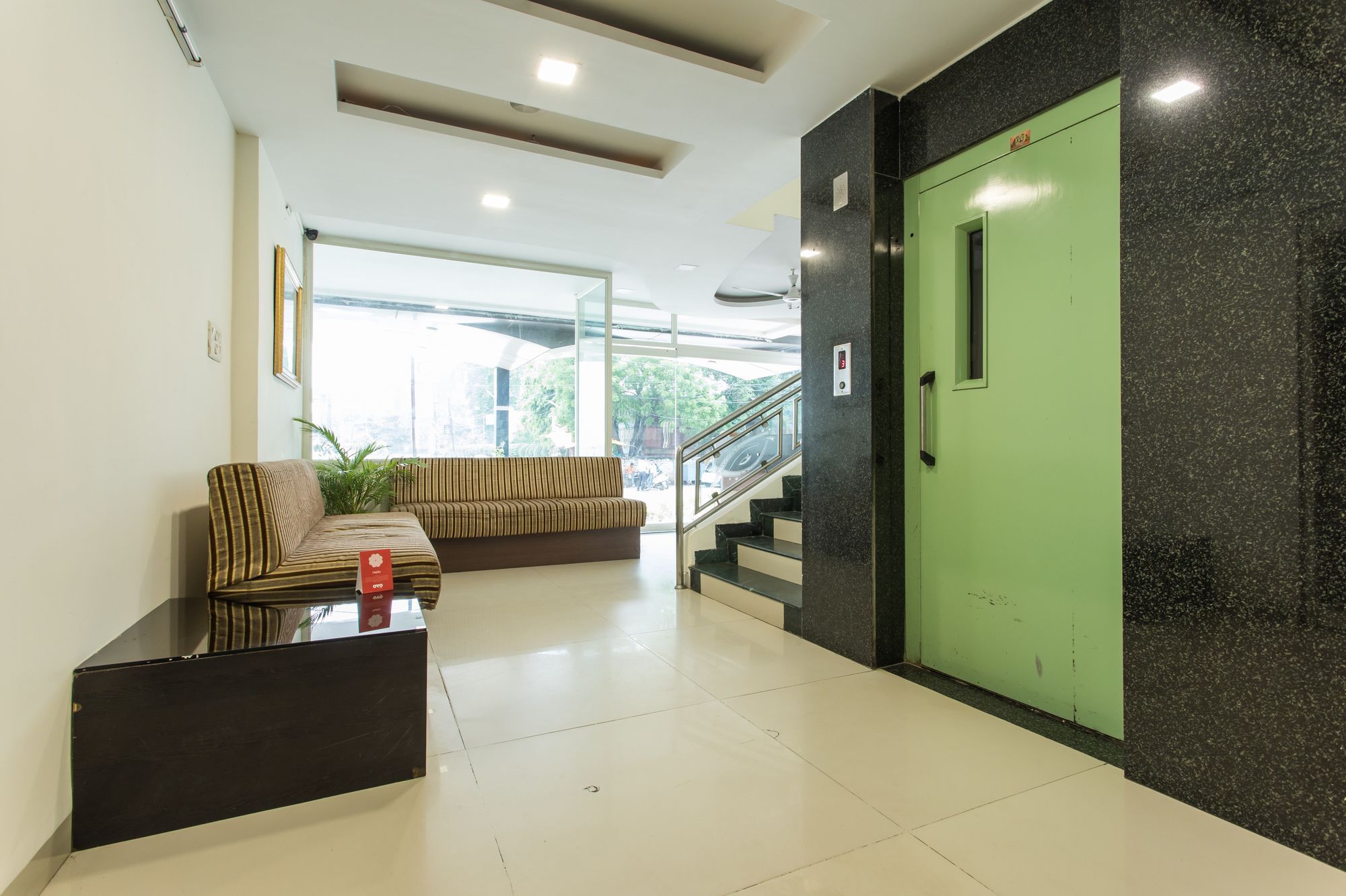 Oyo Flagship 137 Vijay Nagar Hotel Indore